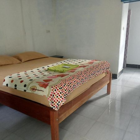Bulan Homestay Plambi Esterno foto