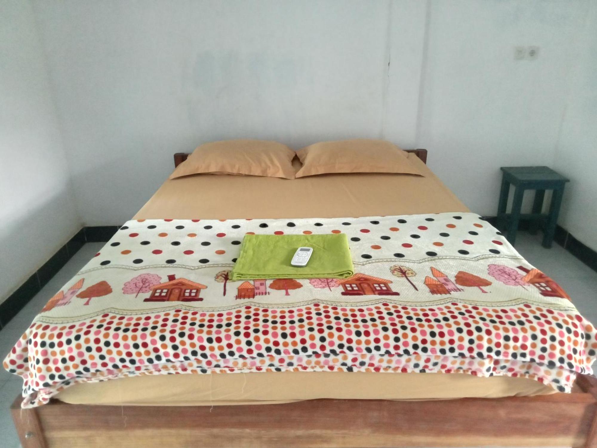 Bulan Homestay Plambi Esterno foto