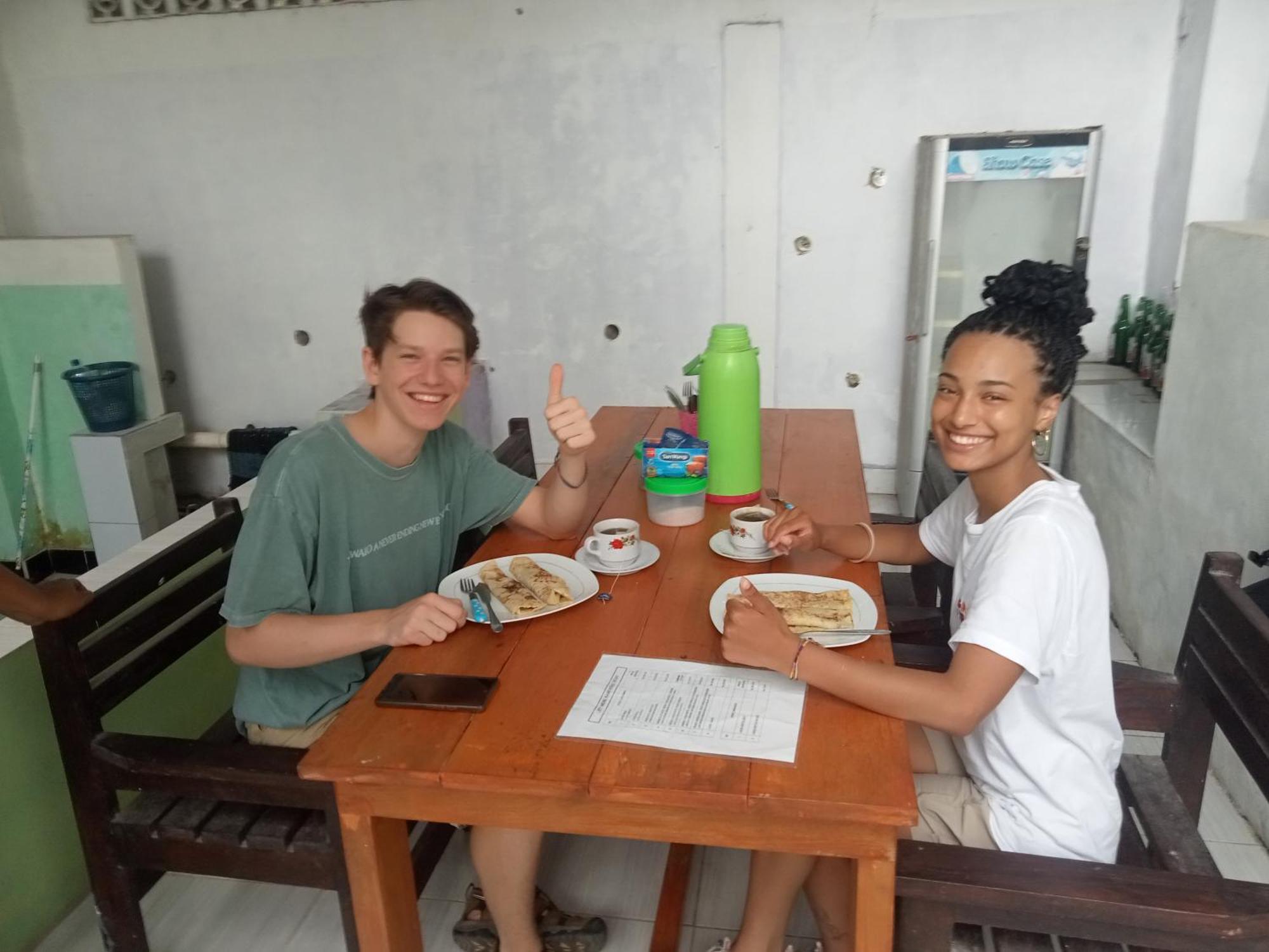 Bulan Homestay Plambi Esterno foto
