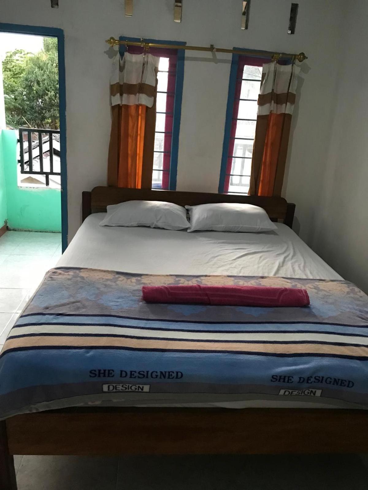 Bulan Homestay Plambi Esterno foto